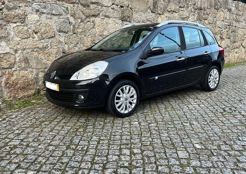 Usado 2008 Renault Clio II Dynamique Carrinha | € 4.850 (Preço justo) - Imagem 1/4