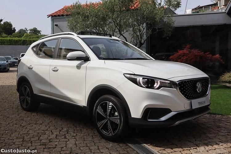 Branco Usado 2021 MG ZS Luxury Sedan | € 20.950 (Preço elevado) - Imagem 1/1