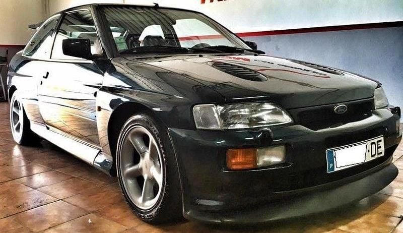 Usado Ford Escort RS 227 HP (166 kW) 1994 Azul Coupé