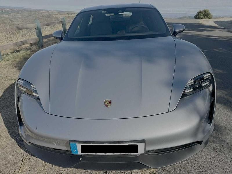 Usado 2020 Porsche Taycan 4S Performance Package Sedan | € 57.000 - Imagem 1/4
