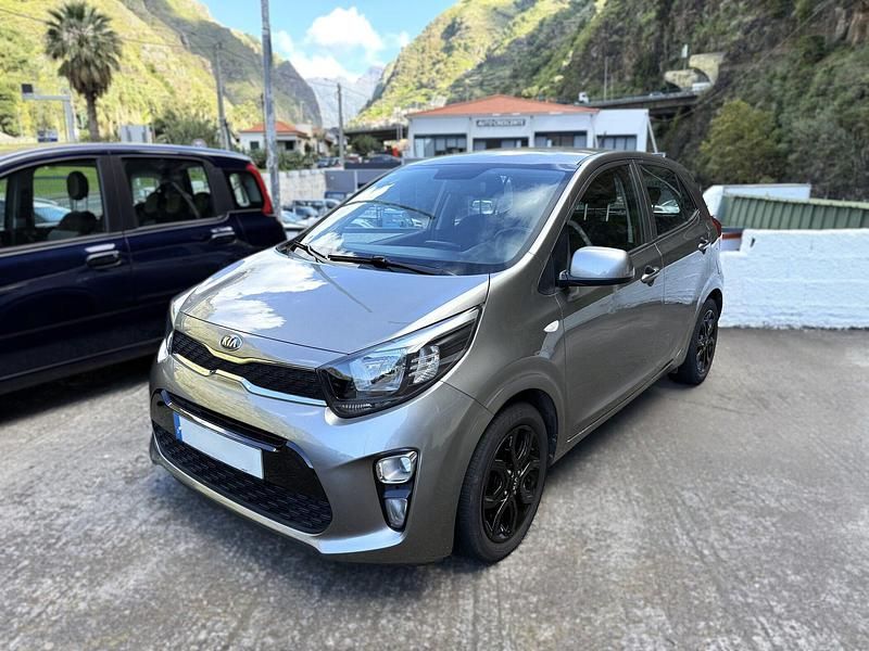 Cinza Usado 2019 Kia Picanto Citadino | € 11.000 (Caro) - Imagem 1/4