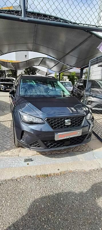 Antracite Usado 2024 Seat Arona SUV | € 21.499 (Preço elevado) - Imagem 1/3
