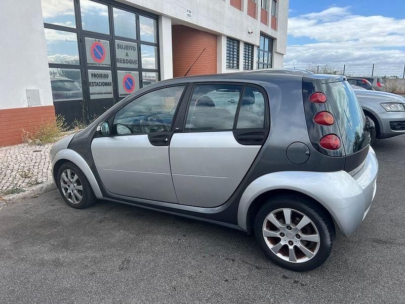 Usado 2004 Smart ForFour Sedan | € 2.200 - Imagem 1/4