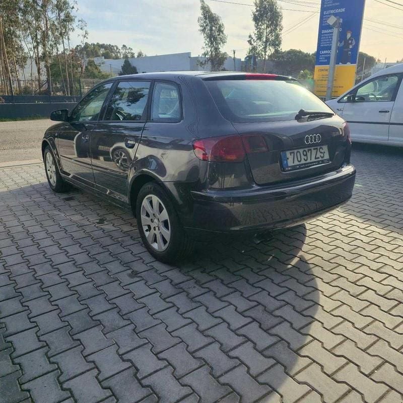 Usado Audi A3 Attraction 100 HP (73 kW) 2005 Cinza Citadino