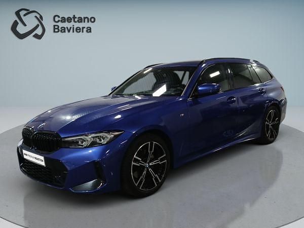 Azul Usado 2024 BMW 320 Carrinha | € 45.900 (Caro) - Imagem 1/4