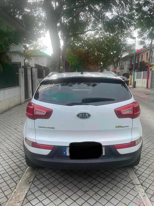 Usado Kia Sportage 116 HP (85 kW) 2012 Branco SUV
