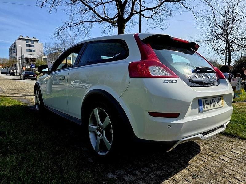 Usado Volvo C30 R-Design 115 HP (84 kW) 2011 Citadino