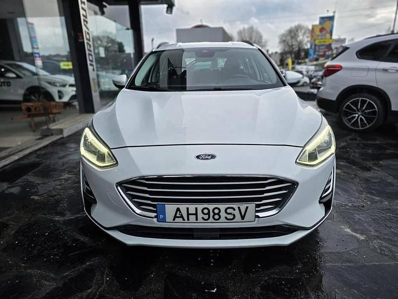 Usado Ford Focus Business Edition 120 HP (88 kW) 2019 Branco Carrinha