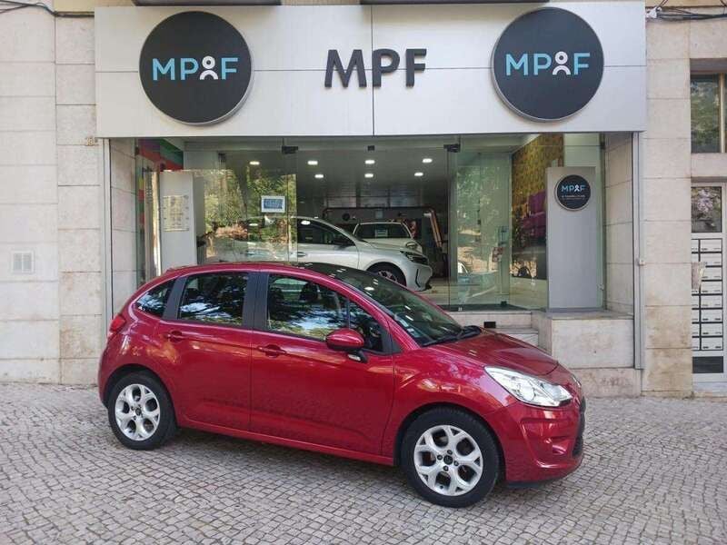 Vermelho Usado 2010 Citroën C3 Citadino | € 6.990 (Bom preço) - Imagem 1/4