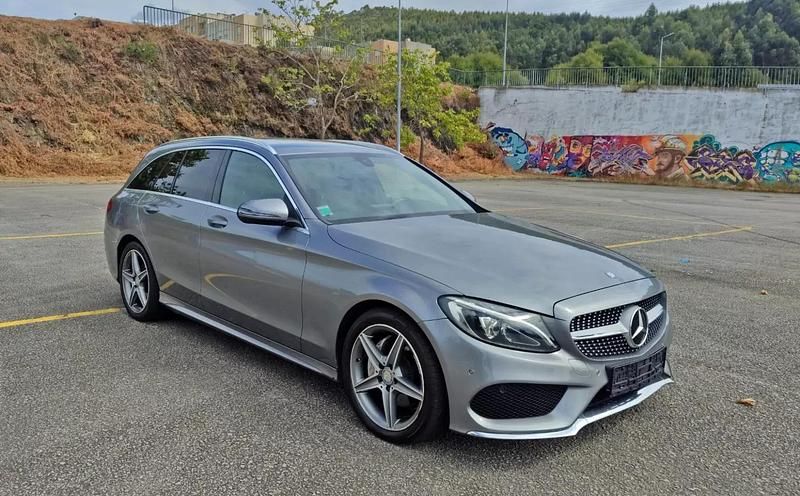 Cinza Usado 2015 Mercedes C200 AMG line Carrinha | € 18.500 (Preço justo) - Imagem 1/4