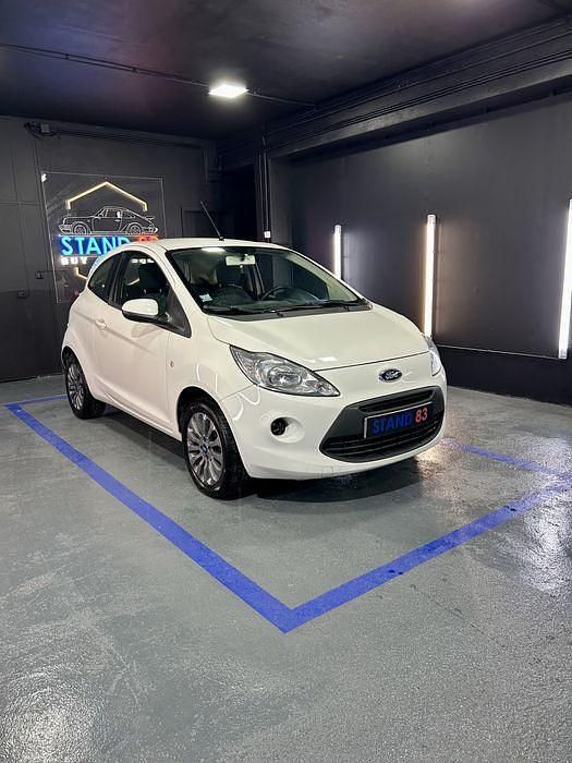 Usado Ford Ka 69 HP (50 kW) 2014