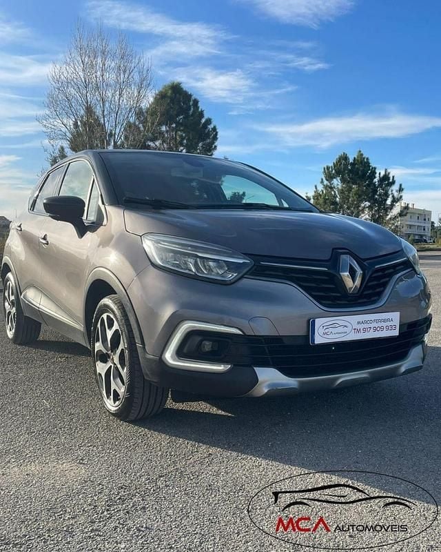 Cinza Usado 2018 Renault Captur SUV | € 12.490 (Preço justo) - Imagem 1/4