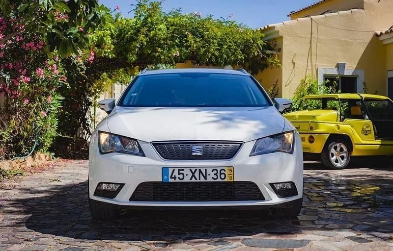 Branco Usado 2015 Seat Leon Ecomotive Carrinha | € 12.900 (Preço justo) - Imagem 1/4
