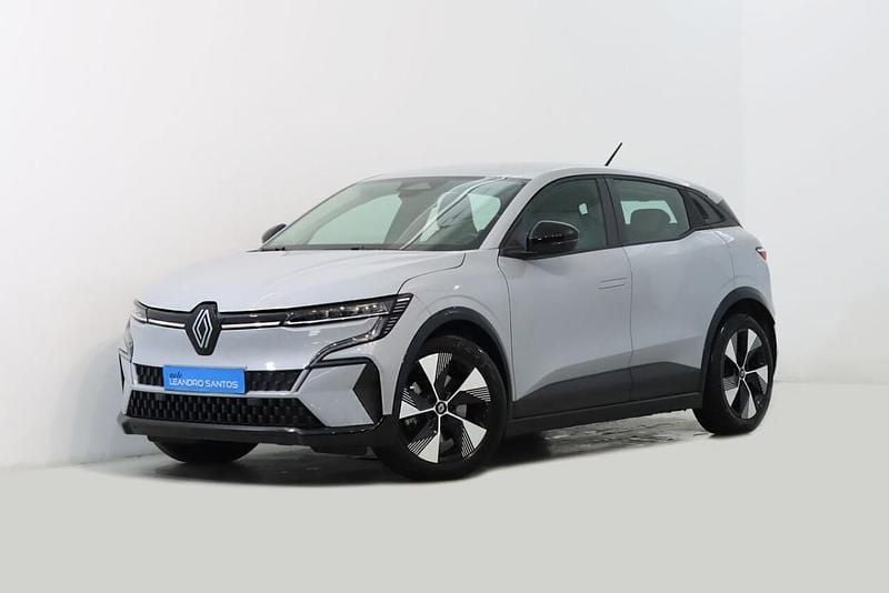 Cinzento Usado 2023 Renault Mégane | € 26.500 (Preço justo) - Imagem 1/2