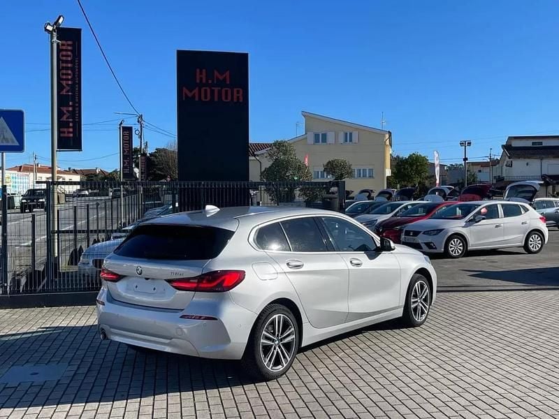 Usado BMW 116 116 HP (85 kW) 2021 Cinza prata Citadino