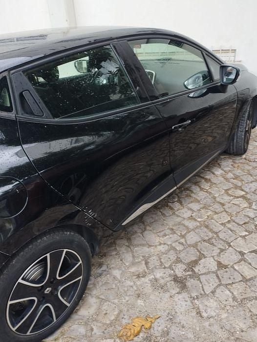 Usado 2016 Renault Clio IV Sedan | € 6.500 (Super Preço) - Imagem 1/4