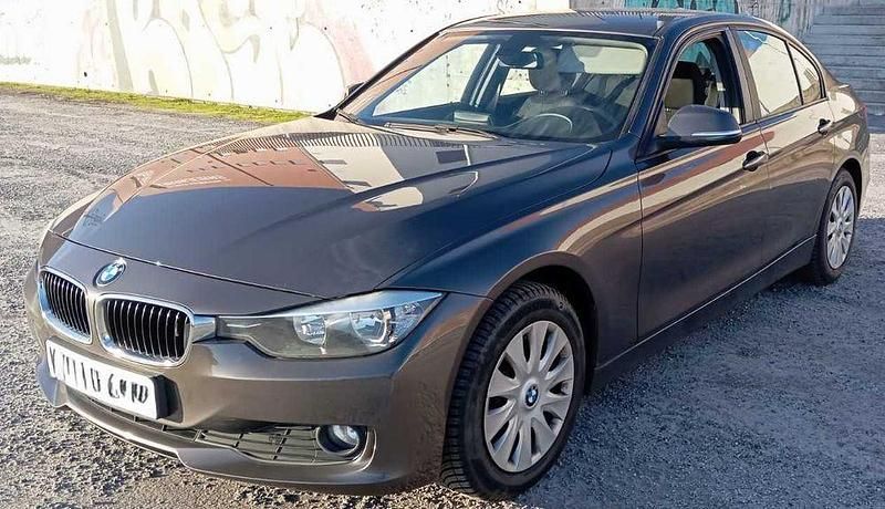 Usado BMW 316 115 HP (84 kW) 2012 Sedan