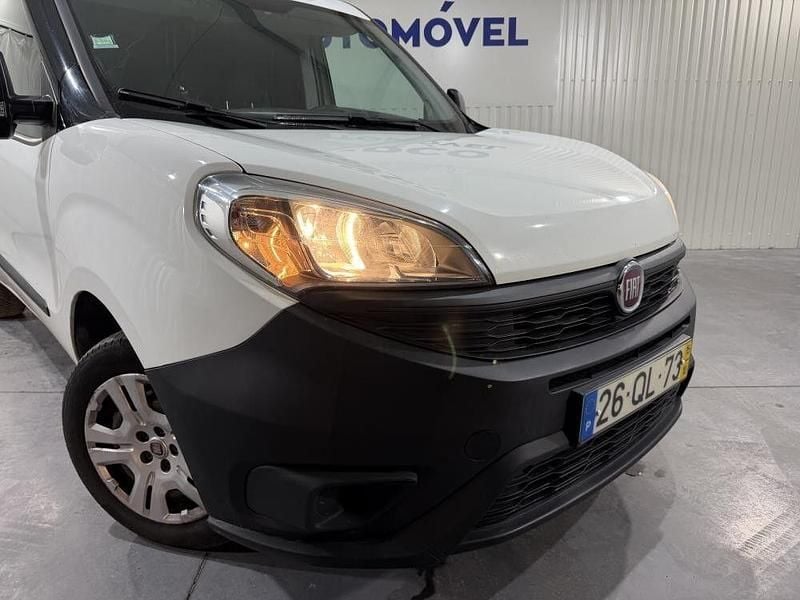 Usado Fiat Doblò 90 HP (66 kW) 2015 Branco Monovolume