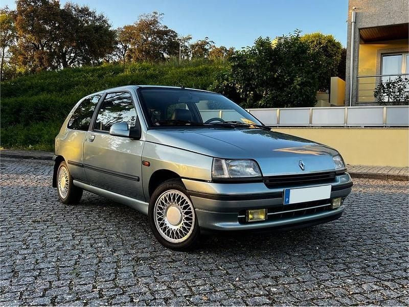 Usado 1992 Renault Clio | € 6.600 - Imagem 1/4