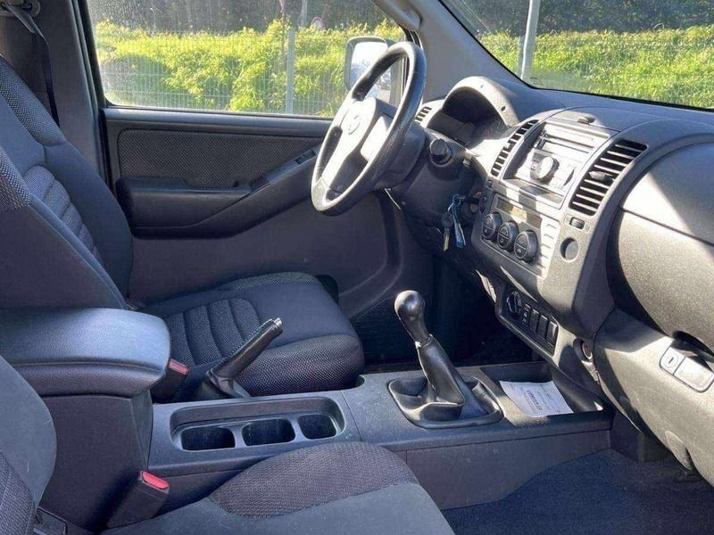 Preto Usado 2007 Nissan Navara Pickup | € 17.490 (Preço justo) - Imagem 1/4