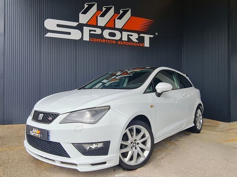 Branco Usado 2014 Seat Ibiza FR Citadino | € 14.750 (Preço justo) - Imagem 1/4
