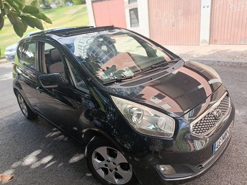 Usado 2012 Kia Venga Citadino | € 6.450 - Imagem 1/4