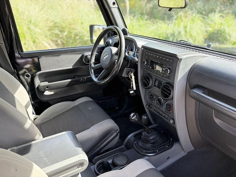 Usado Jeep Wrangler Sport 177 HP (130 kW) 2007 SUV