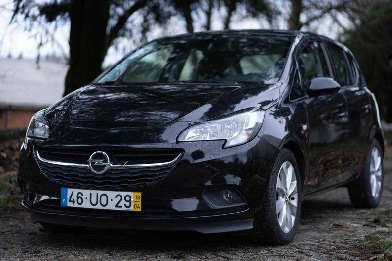 Preto Usado 2018 Opel Corsa Innovation | € 14.500 - Imagem 1/4