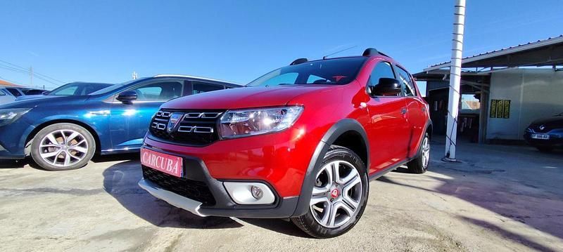 Usado Dacia Sandero Stepway 90 HP (66 kW) 2019 Vermelho