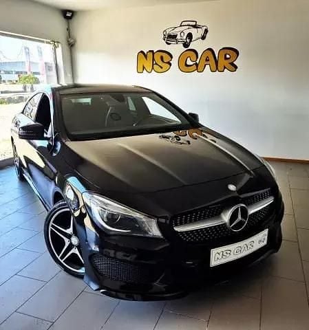 Preto Usado 2015 Mercedes 200 AMG line Citadino | € 16.750 - Imagem 1/4