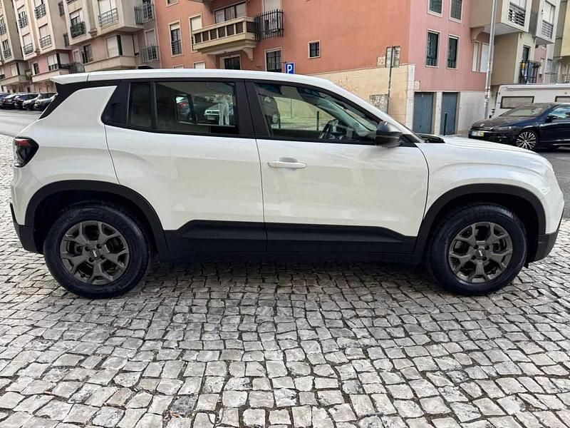 Usado Jeep Avenger EV Longitude 114 kW (156 HP) 2024 Branco SUV