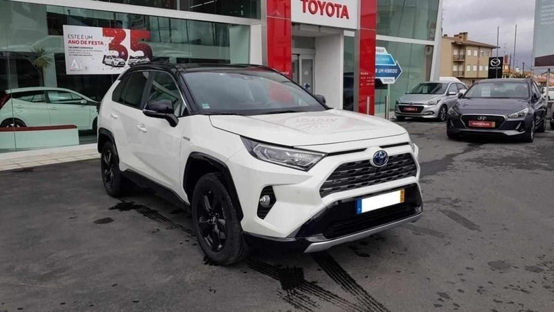Branco Usado 2019 Toyota RAV4 Hybrid SUV | € 41.900 - Imagem 1/4