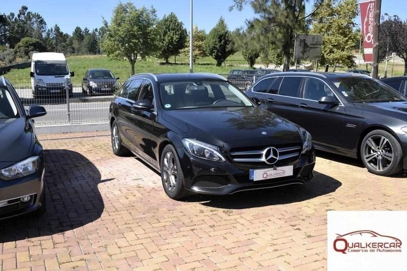 Preto Usado 2016 Mercedes C220 Carrinha | € 31.500 - Imagem 1/4