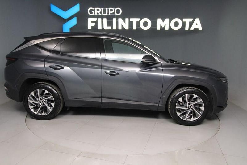 Cinza Usado 2022 Hyundai Tucson Premium SUV | € 25.740 (Preço justo) - Imagem 1/4
