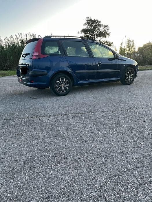 Usado Peugeot 206 68 HP (50 kW) 2003 Carrinha