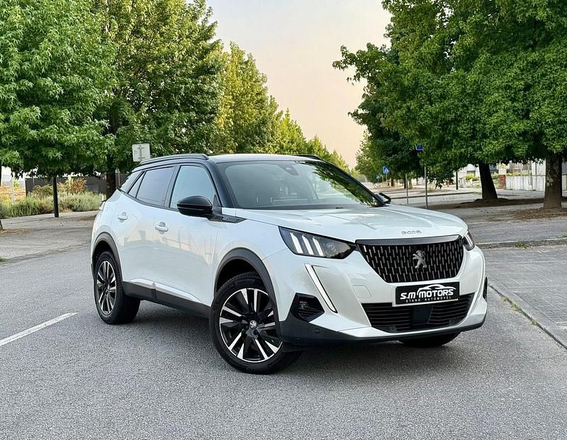 Branco Usado 2021 Peugeot 2008 GT SUV | € 21.750 (Preço justo) - Imagem 1/4