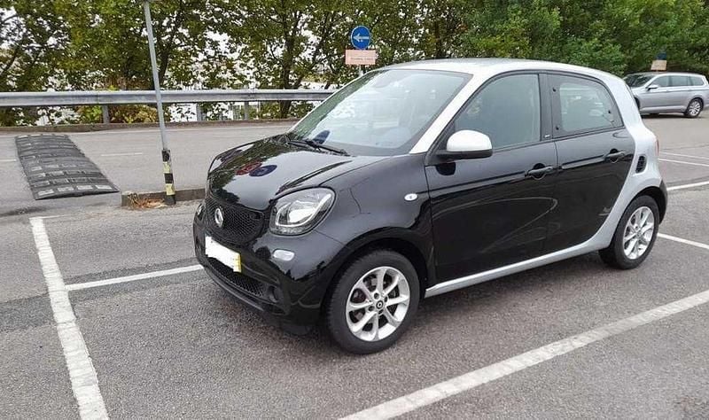 Usado 2017 Smart ForFour Sedan | € 12.000 (Preço justo) - Imagem 1/4