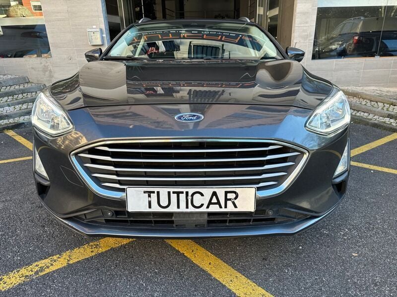 Usado Ford Focus Business Edition 125 HP (91 kW) 2019 Cinza Carrinha