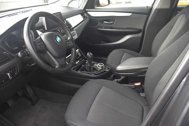 Usado BMW 216 116 HP (85 kW) 2019 Cinzento Carrinha