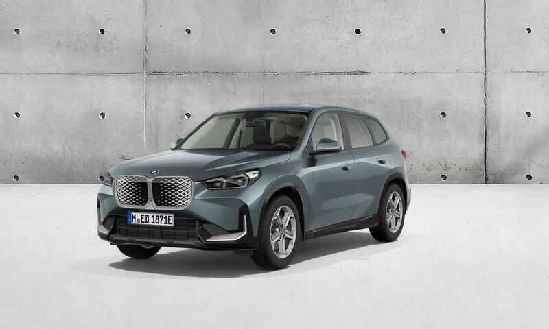 Verde cape york Usado 2024 BMW iX1 Comfort Edition SUV | € 54.500 (Caro) - Imagem 1/4