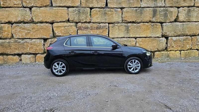 Usado Opel Corsa Elegance 100 HP (73 kW) 2022 Preto