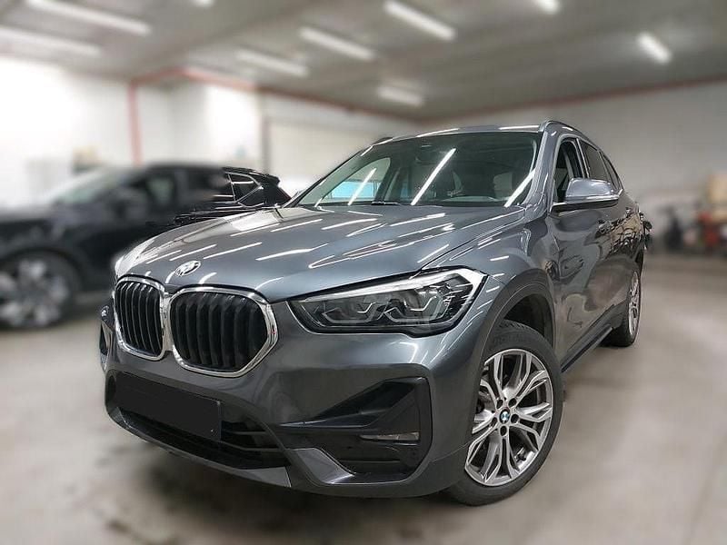 Cinzento Usado 2020 BMW X1 SUV | € 25.990 (Preço justo) - Imagem 1/4