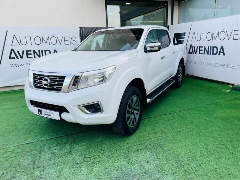 Branco Usado 2017 Nissan Navara Acenta Pickup | € 27.000 (Preço elevado) - Imagem 1/4
