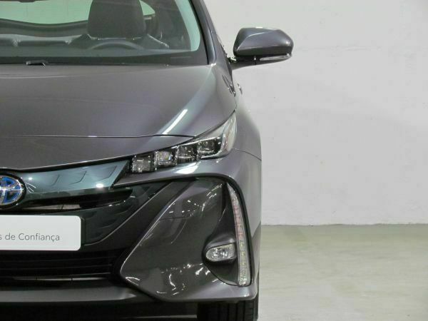 Vendido Toyota Prius 1.8 Plug-In Luxu. - Carros usados para venda