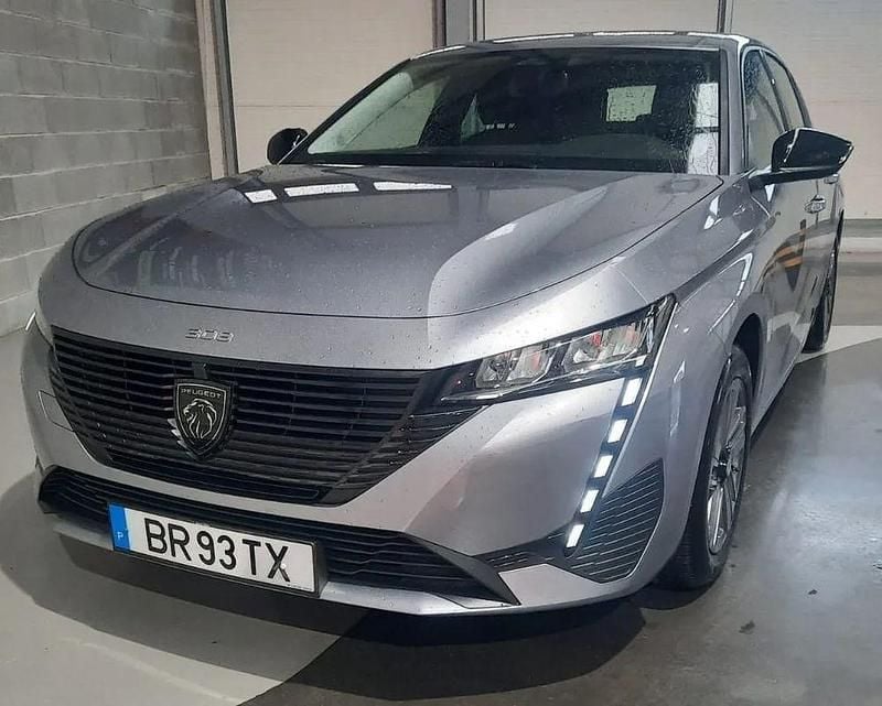Cinzento Usado 2025 Peugeot 308 | € 24.000 (Super Preço) - Imagem 1/4