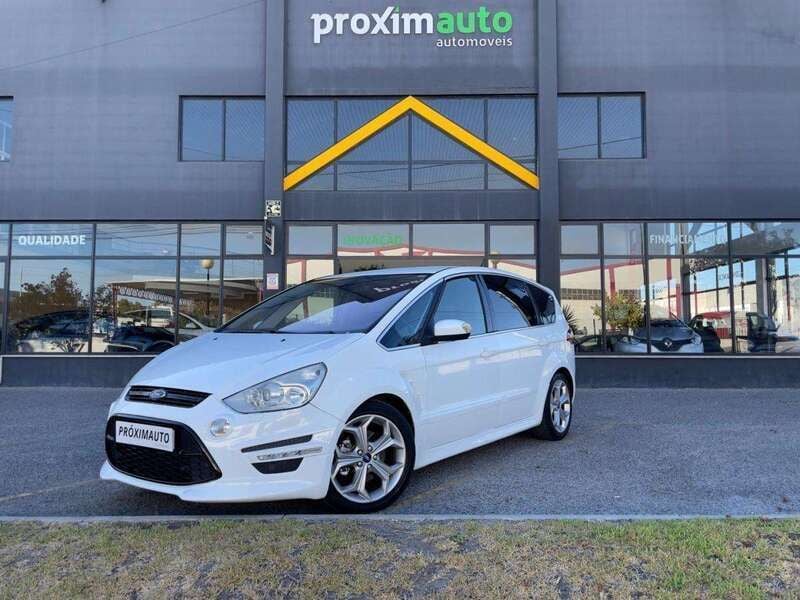Branco Usado 2012 Ford S-MAX Titanium Monovolume | € 16.900 (Caro) - Imagem 1/4