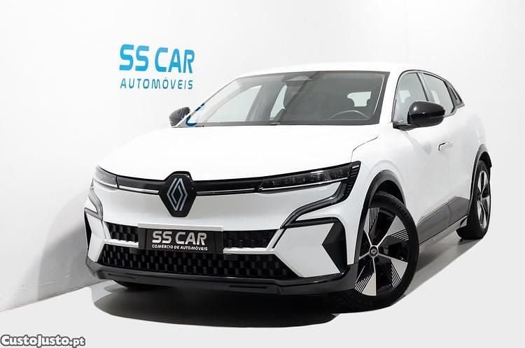 Branco Usado 2022 Renault Mégane Equilibre SUV | € 21.800 (Bom preço) - Imagem 1/1