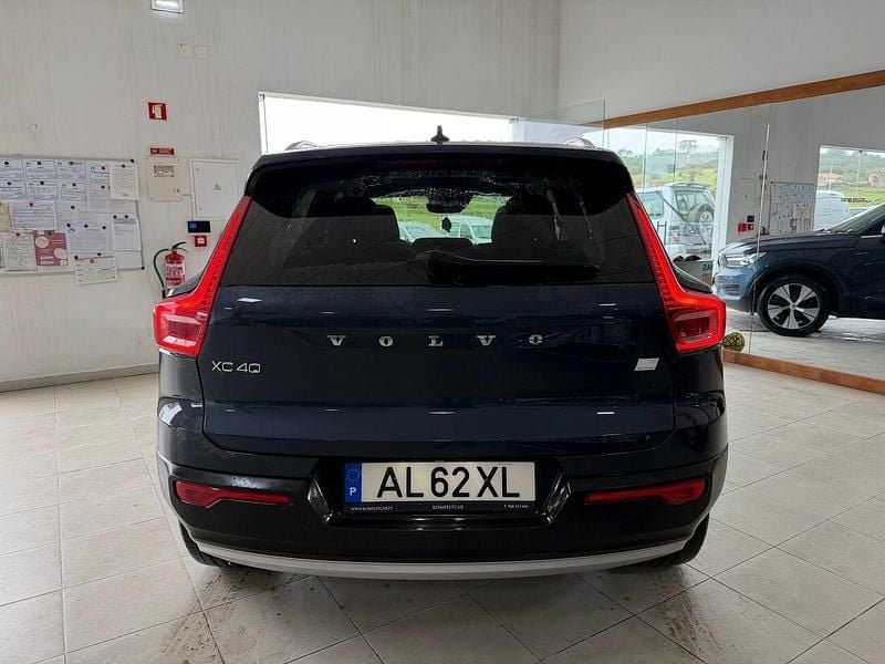 Usado Volvo XC40 Inscription 262 HP (192 kW) 2021 Castanho SUV