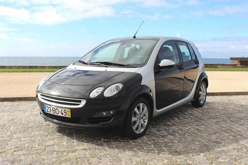 Preto Usado 2006 Smart ForFour Citadino | € 5.500 (Preço justo) - Imagem 1/4