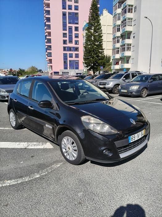 Usado Renault Clio II 2010 Sedan